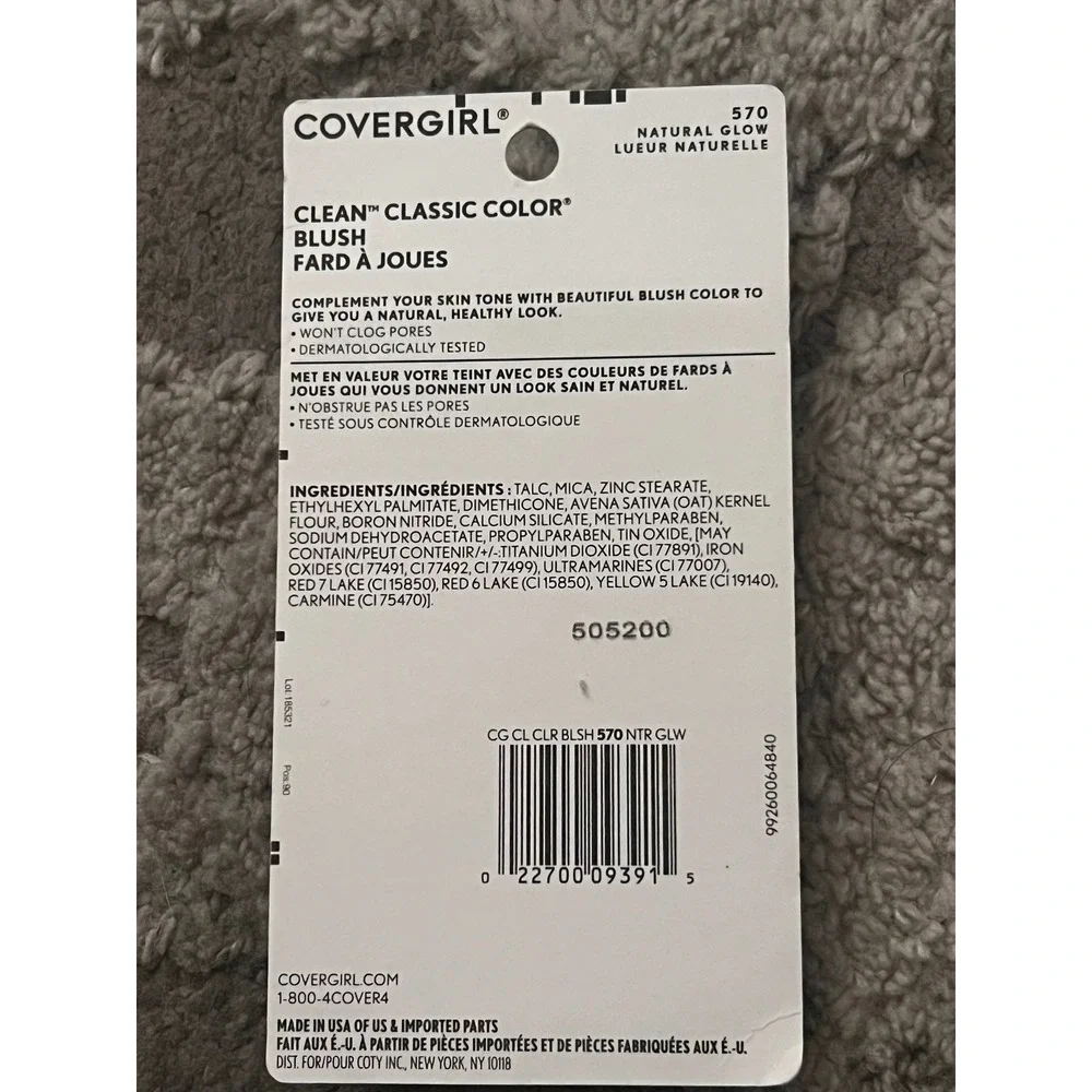 Covergirl Clean Classic Color Blush 570 Natural Glow 8g 0.3oz New NIP